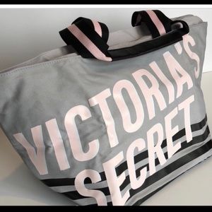 Victoria’s Secret Weekender Bag